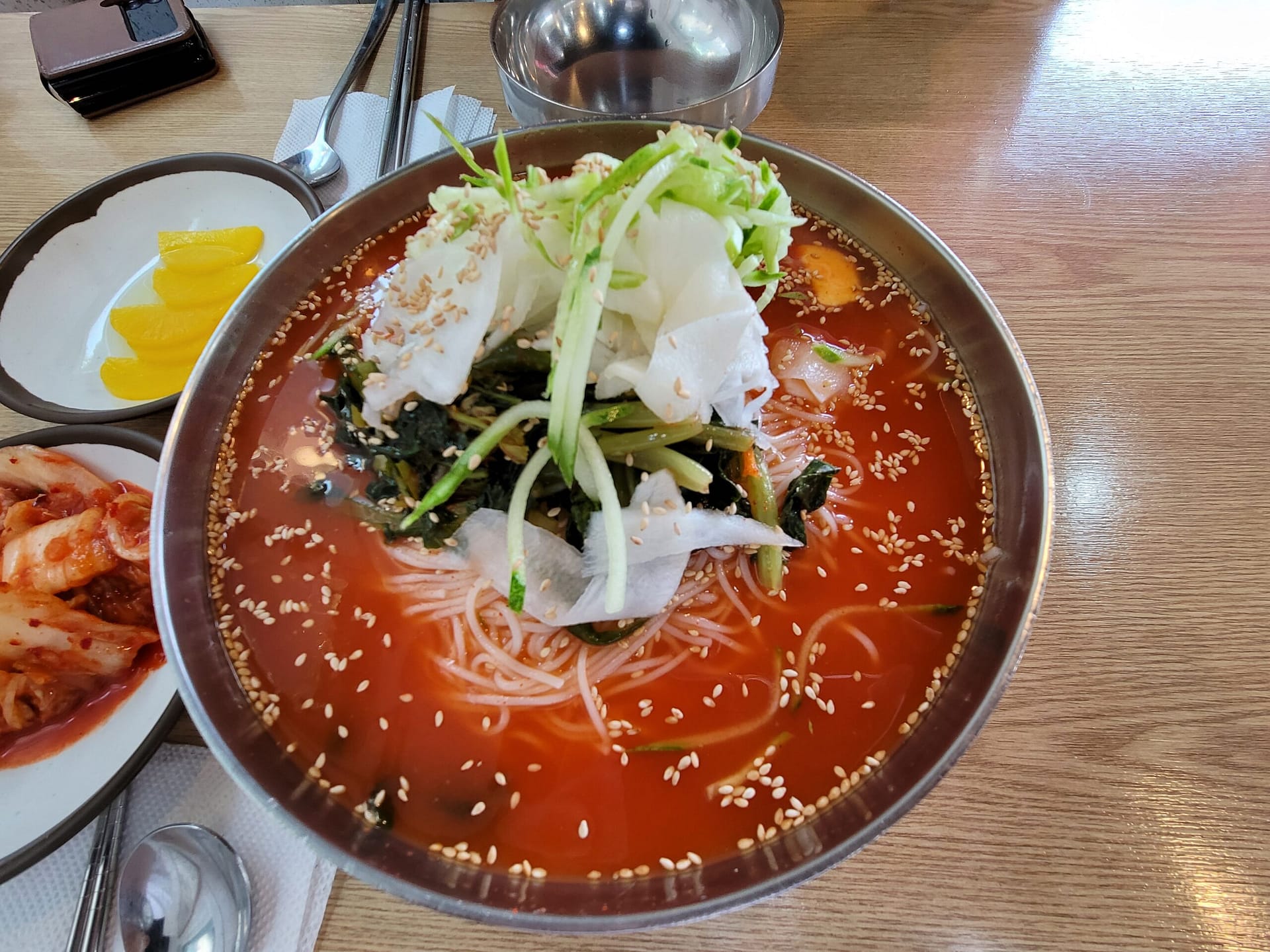 캐논 EOS 350D 상단 모드 다이얼과 셔터 조작부 디테일